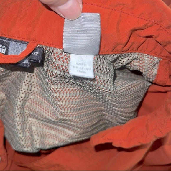 REI Fishing Hiking Shirt XXLT Long Sleeve Pockets Outdoor Interior Mesh UPF 40+ - Picture 12 of 12
